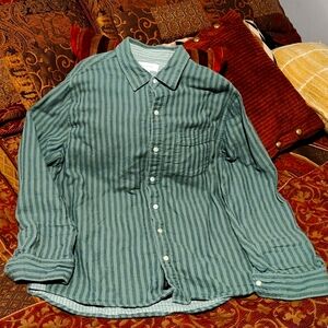 Free Assembly - Green/Green Horizontal Striped Flannel Button down -Mens Medium